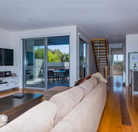 10 Sands Bvd - Geraldton Accommodation