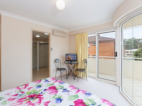 11 'Seashells', 21-23 Magnus Street - Pool, Lift, Aircon - Geraldton Accommodation 2