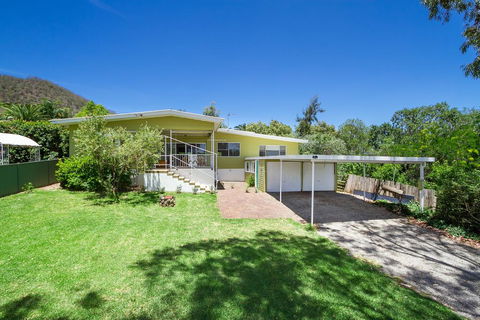 117 Fitzroy Street - Geraldton Accommodation 1