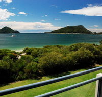 12 'Ocean Shores' 27 Weatherly Cl - Waterfront Unit with Sensational Water Views WIFI  Air Conditioning - Geraldton Accommodation