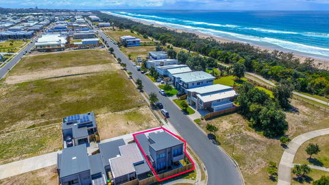 12 Sunfish Lane Beachshack - Geraldton Accommodation 0