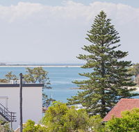 13 'Cote D'Azur' 61 Donald Street - Lovely unit with air con pool lift and WiFi - Geraldton Accommodation