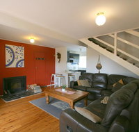 14 Cobbon Crescent Jindabyne - Geraldton Accommodation