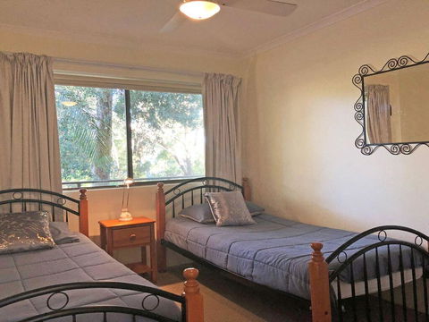 15 'The Poplars' 34 Magnus Street - Great Complex With Pool & Close To Town - Geraldton Accommodation 2
