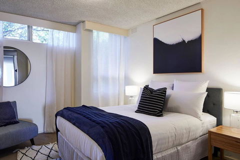 2 Bdrm South Yarra Apt With Balcony And Parking - Geraldton Accommodation 2