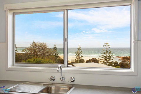 22 Dulling Street - Beach House - Geraldton Accommodation 3