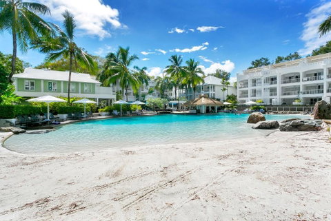 Beach Club Private Apartments Palm Cove - Geraldton Accommodation 2
