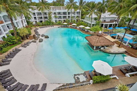 Beach Club Private Apartments Palm Cove - Geraldton Accommodation 1