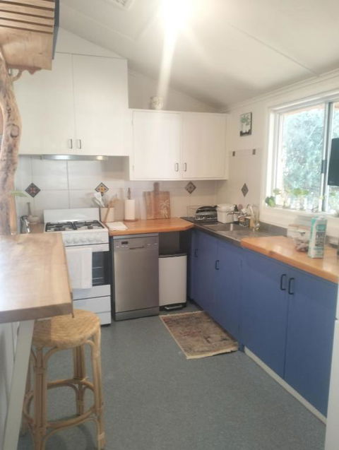 Beach Cottage - Geraldton Accommodation 1