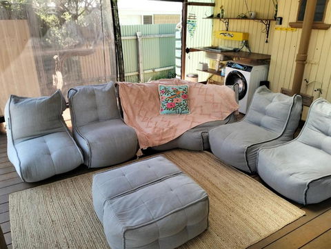 Beach Cottage - Geraldton Accommodation 4