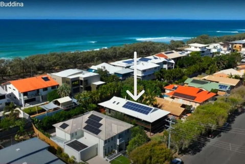 Beach House, 100 M To Buddina Beach, Pet Friendly - Geraldton Accommodation 0
