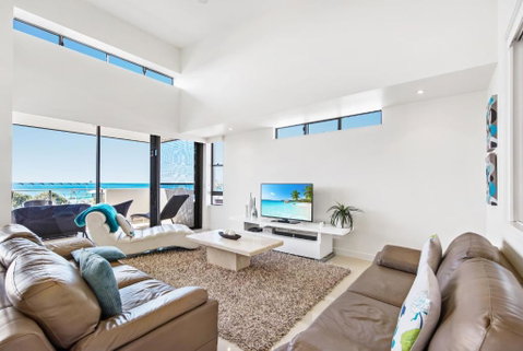 Beaches On Maroochy 1 Beach Parade - Geraldton Accommodation 0