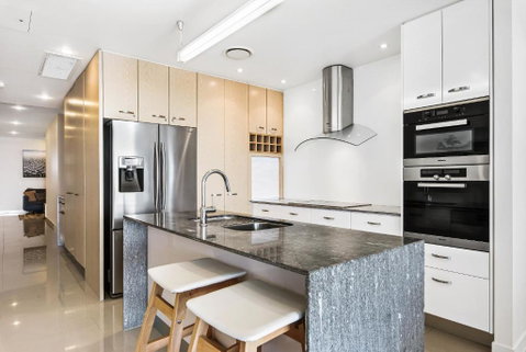 Beaches On Maroochy 1 Beach Parade - Geraldton Accommodation 2
