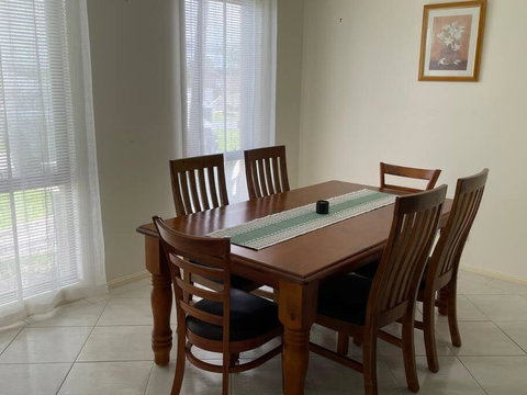 Beautiful 5 Bedroom House In Jervis Bay - Geraldton Accommodation 4