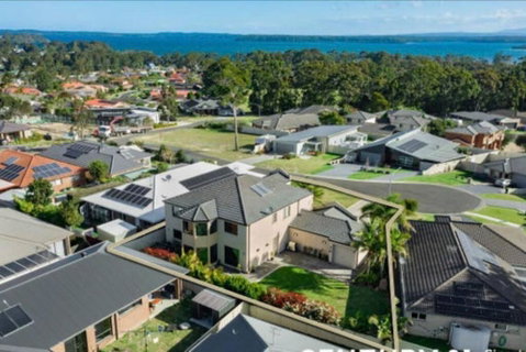 Beautiful 5 Bedroom House In Jervis Bay - Geraldton Accommodation 2