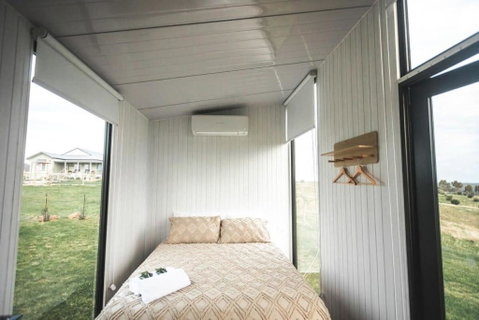 Bella Views By Tiny Away - Geraldton Accommodation 4