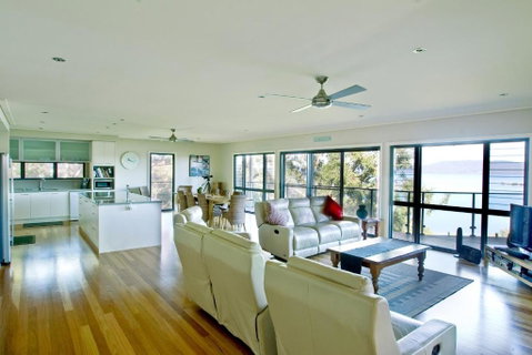 Berringar - Linen Not Included - Geraldton Accommodation 1