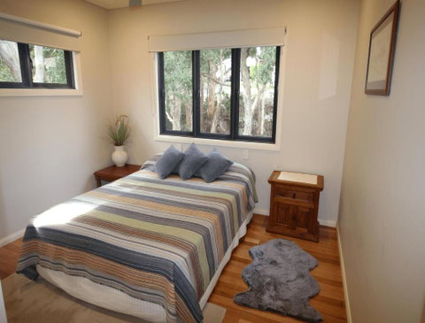 Berringar - Linen Not Included - Geraldton Accommodation 4
