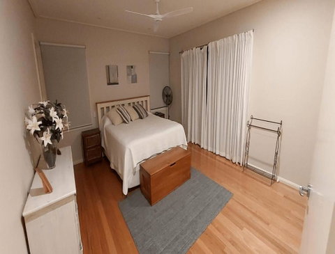 Berringar - Linen Not Included - Geraldton Accommodation 3