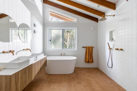 Blackbutt House - Luxe Retreat With Pool And Sauna - Geraldton Accommodation 4