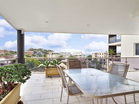 Carrington, 8 15 Government Road - Spacious Unit With Air Conditioning, Lift, Secure Parking And Close To Town - Geraldton Accommodation 0