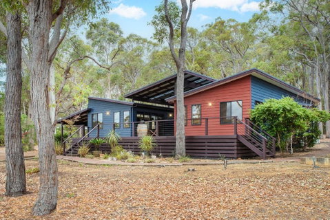 Cape Illawarra Holiday House Margaret River - Geraldton Accommodation 0