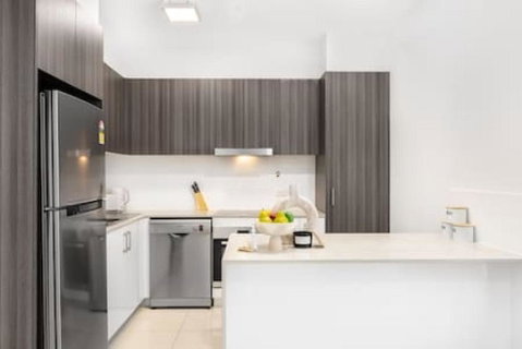 Central Of Toowong Neat Apt Near Station - Geraldton Accommodation 4