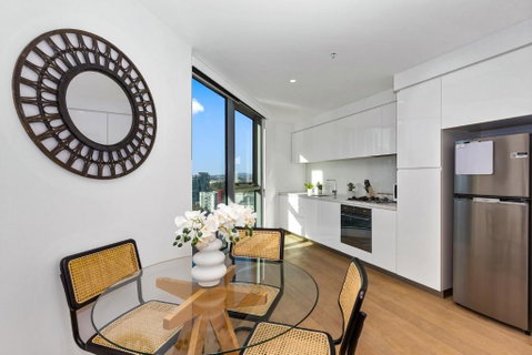 Central Southbank 2BR W Stunning Views And Balcony - Geraldton Accommodation 3