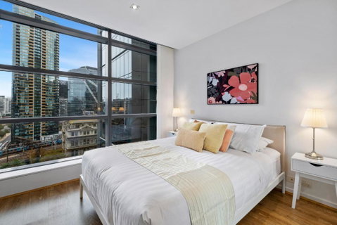 Central 2-Bed Apartment With Parking, Pool And Gym - Geraldton Accommodation 2