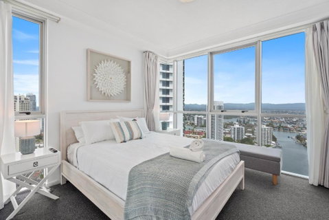 Chevron Renaissance Stunning Apartment 29FL Sleeps 6 - Optimise BNB - Geraldton Accommodation 2