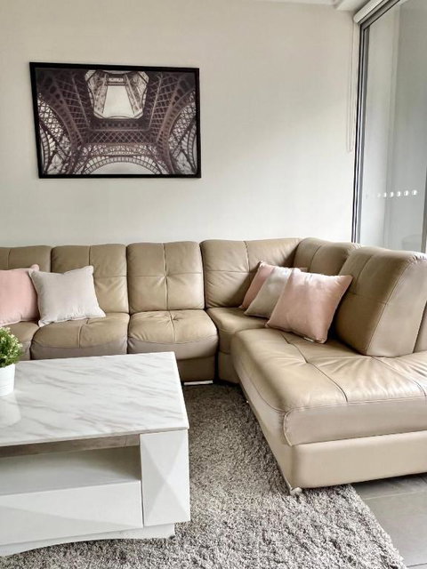 Charming One-Bed Apt In The Heart Of Parramatta - Geraldton Accommodation 2