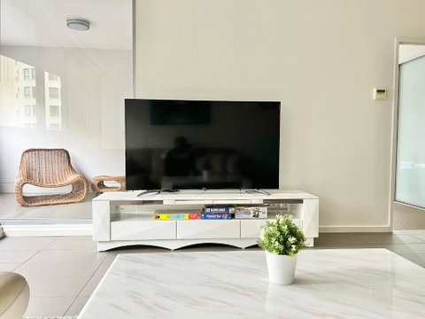 Charming One-Bed Apt In The Heart Of Parramatta - Geraldton Accommodation 4