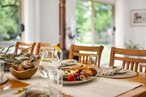 Chateaumelion - A Country Haven Of Calm And Comfort In Berry - Geraldton Accommodation 1