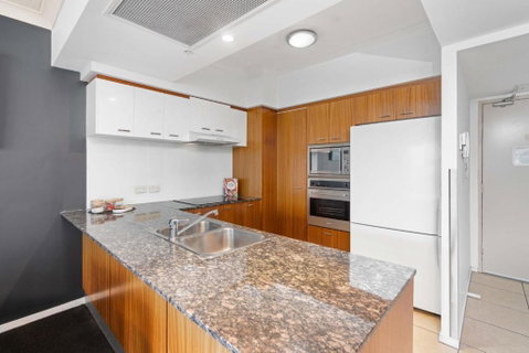 Chevron Renaissance - 2 Bedroom 2 Bathroom Apartments - Partial Ocean And City View - Self Contained & Privately Managed - Wow Stay - Geraldton Accommodation 4