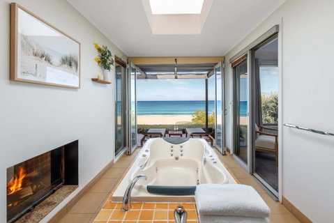 Chocolate Gannets - Geraldton Accommodation 0