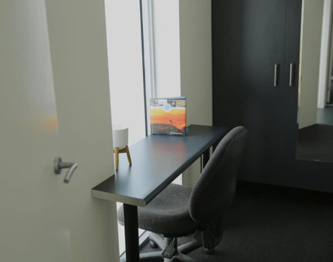 Cityside Beautiful Lodge - Close To City & Airpor - Geraldton Accommodation 3