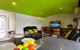 Cityside Beautiful Lodge - Close To City & Airpor - thumb 1