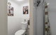 Classic Queen Room - Close To Airport & Eateries - Shared Bathroom - thumb 4