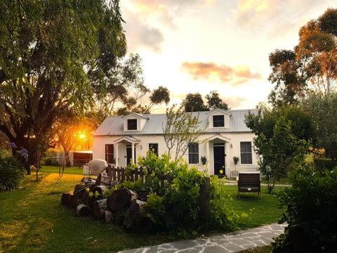 Clonmara Country House And Cottages - Geraldton Accommodation 0