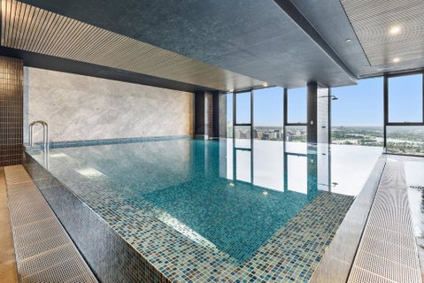 Chic Urban Escape Pool, Gym And City Charm - Geraldton Accommodation 2