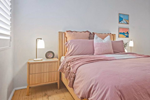 Coastal Corner - Contemporary Chic By The Beach - Geraldton Accommodation 1