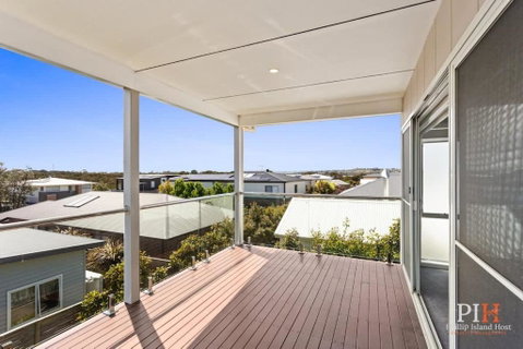 Coastal Family Retreat In CW - Geraldton Accommodation 2