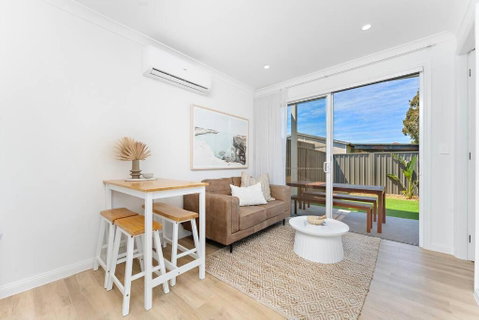Coastal Retreat Near Shops & Beach - Geraldton Accommodation 0