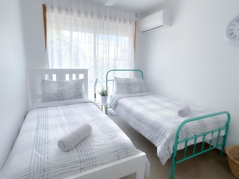 Coastal Springs - PET FRIENDLY & 200m To Beach! - Geraldton Accommodation 4
