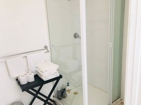 D124 Big Stay At Biggs - Geraldton Accommodation 4