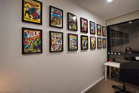 DC Vs Marvel Theme Ft Arcade Machine Pool Gym Sauna BBQ - Geraldton Accommodation 4