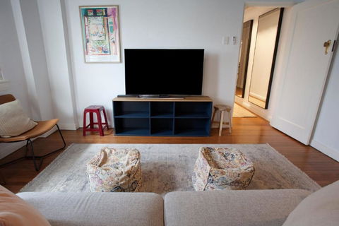 Deco Desire, Bellevue Hill Isyd - Geraldton Accommodation 2