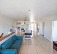 3 Bedroom Apartment // Spence St - Geraldton Accommodation