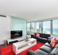 3 Bedroom Ocean View Private Apartment in Surfers Paradise - Geraldton Accommodation