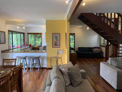 305 Montville - Geraldton Accommodation 2
